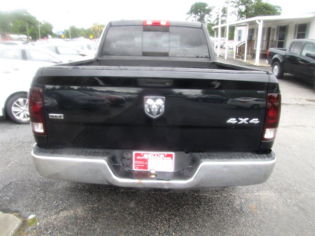 2016 RAM 1500 SLT photo