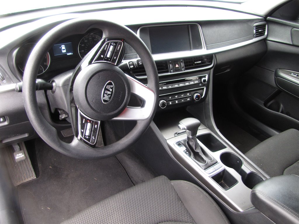 2019 Kia Optima - $9,995