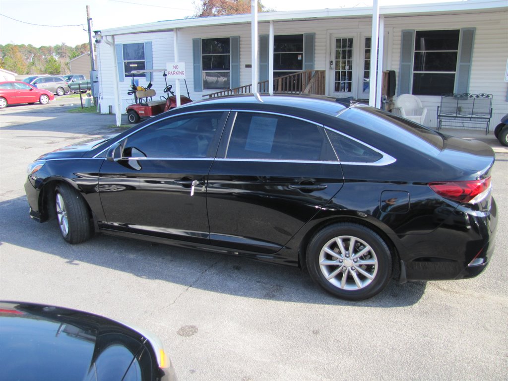 2019 Hyundai Sonata - $12,995