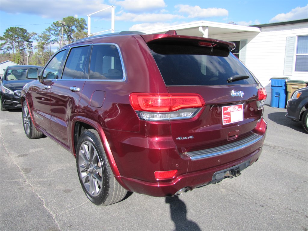 2017 Jeep Grand Cherokee Overland photo