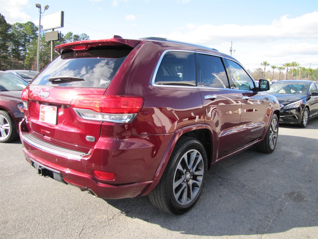 2017 Jeep Grand Cherokee Overland photo