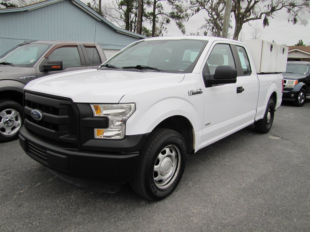 2016 Ford F150 XLT photo