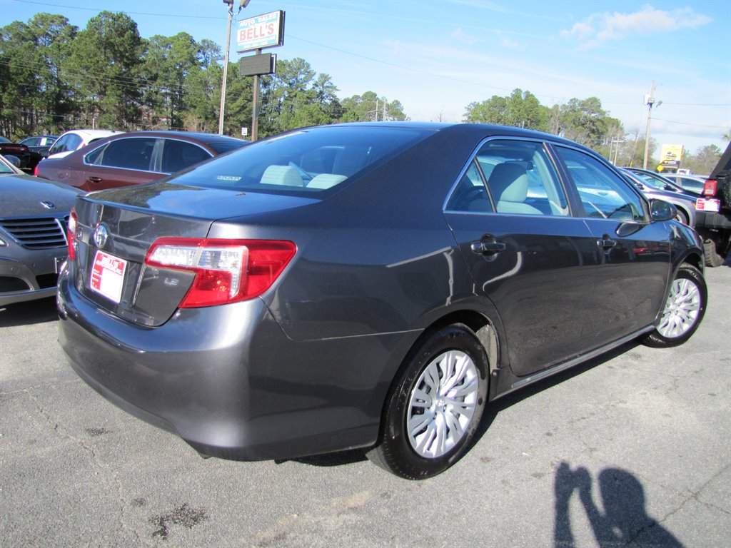 2013 Toyota Camry L photo