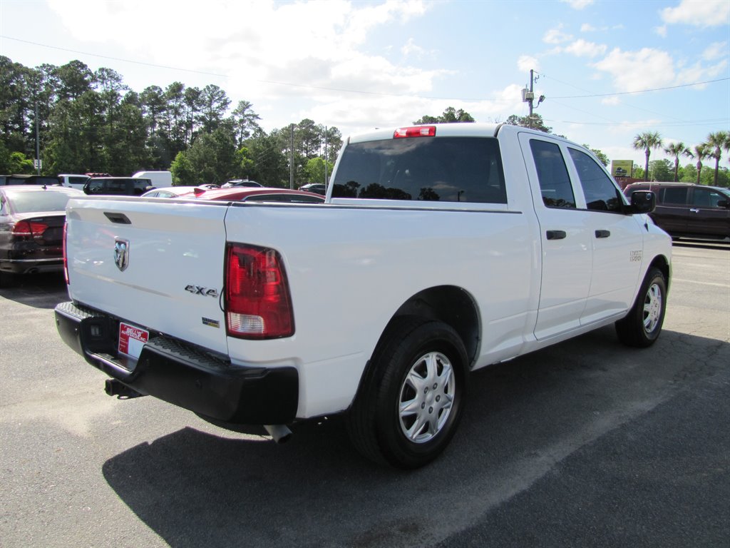 2017 RAM 1500 Tradesman photo