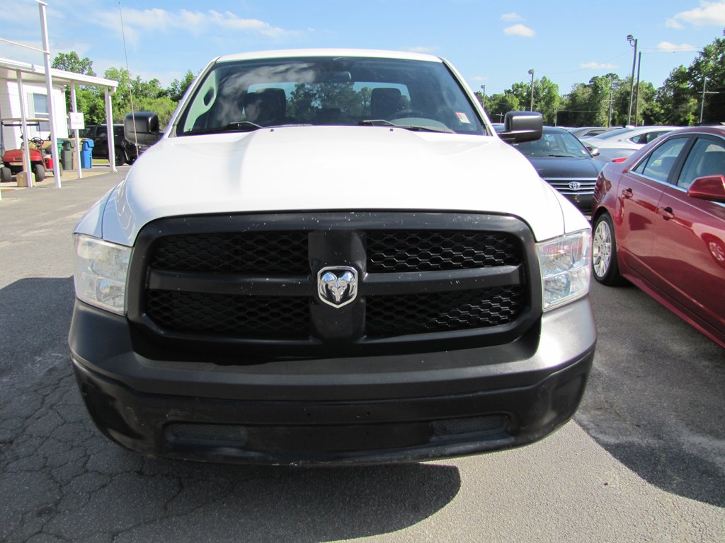 2017 RAM 1500 Tradesman photo