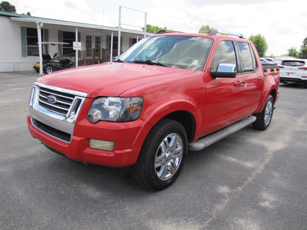 The 2007 Ford Explorer Sport Trac Limited photos