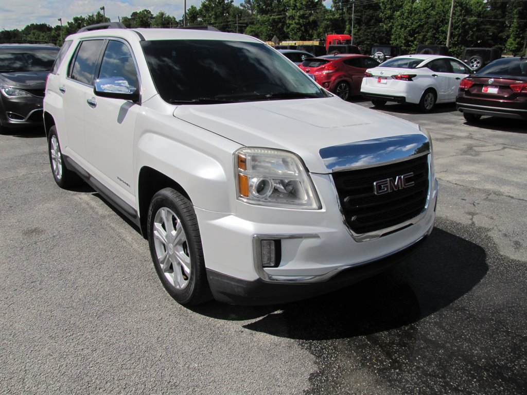 2017 GMC Terrain - $10,995