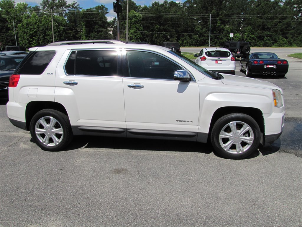2017 GMC Terrain - $10,995