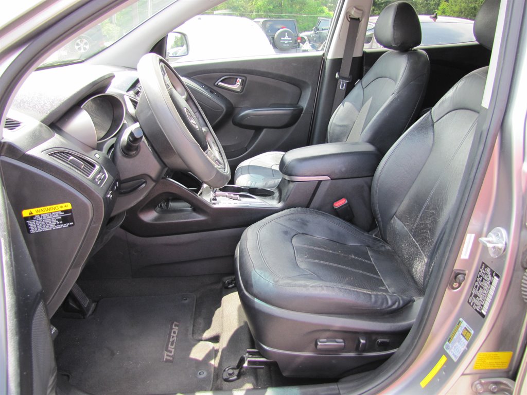 2012 Hyundai Tucson - $9,995