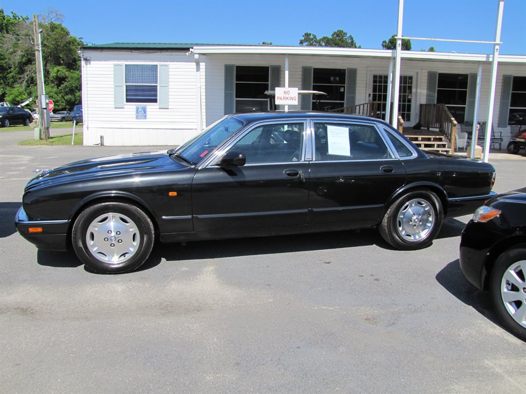 1997 Jaguar XJ-Series XJ6 photo