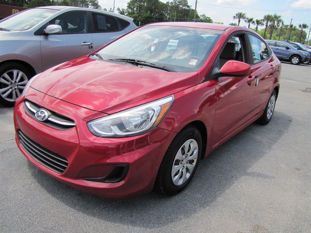 2016 Hyundai Accent - $9,995