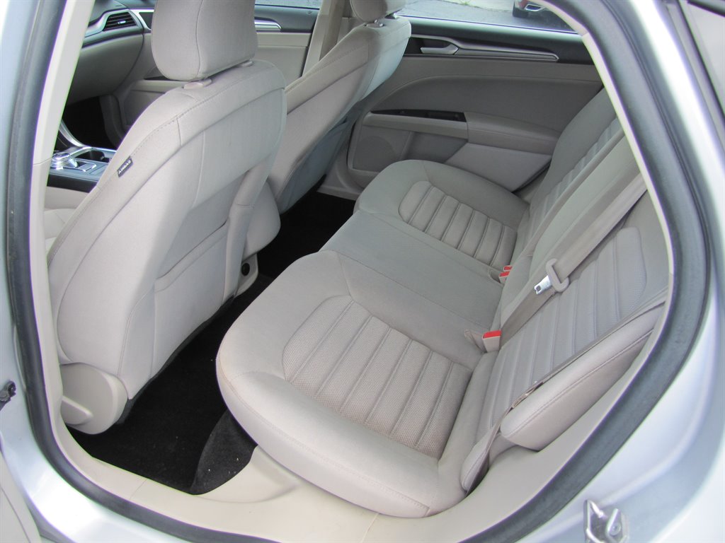 2018 Ford Fusion - $13,995