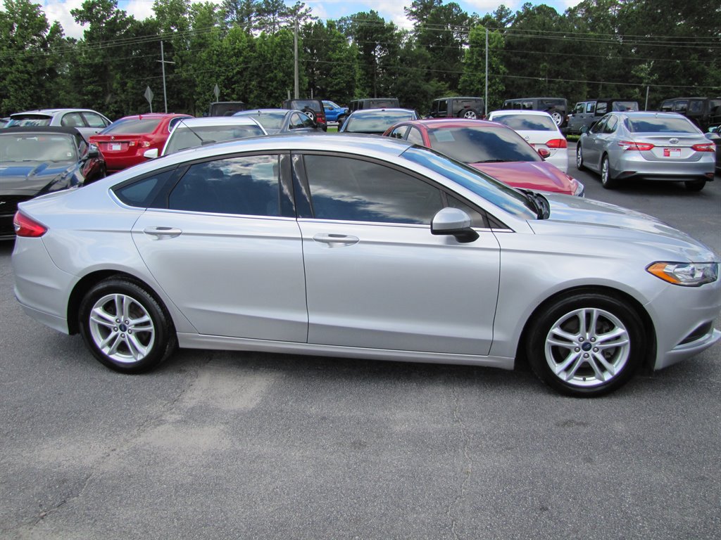 2018 Ford Fusion - $13,995