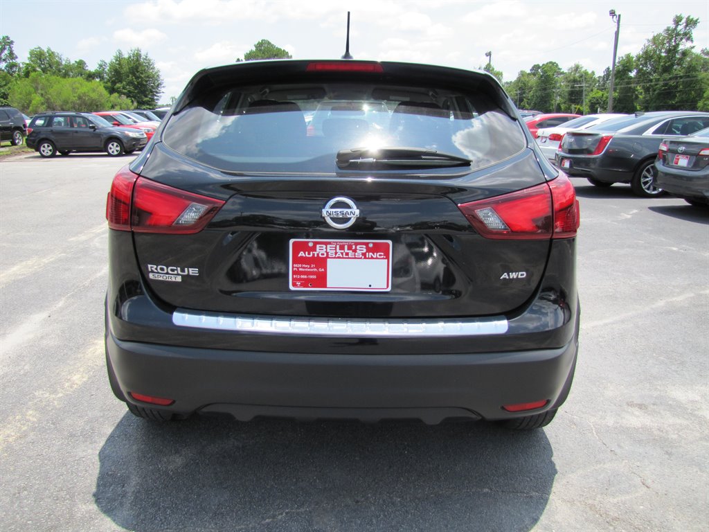 2018 Nissan Rogue - $11,995