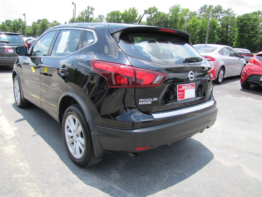 2018 Nissan Rogue - $11,995