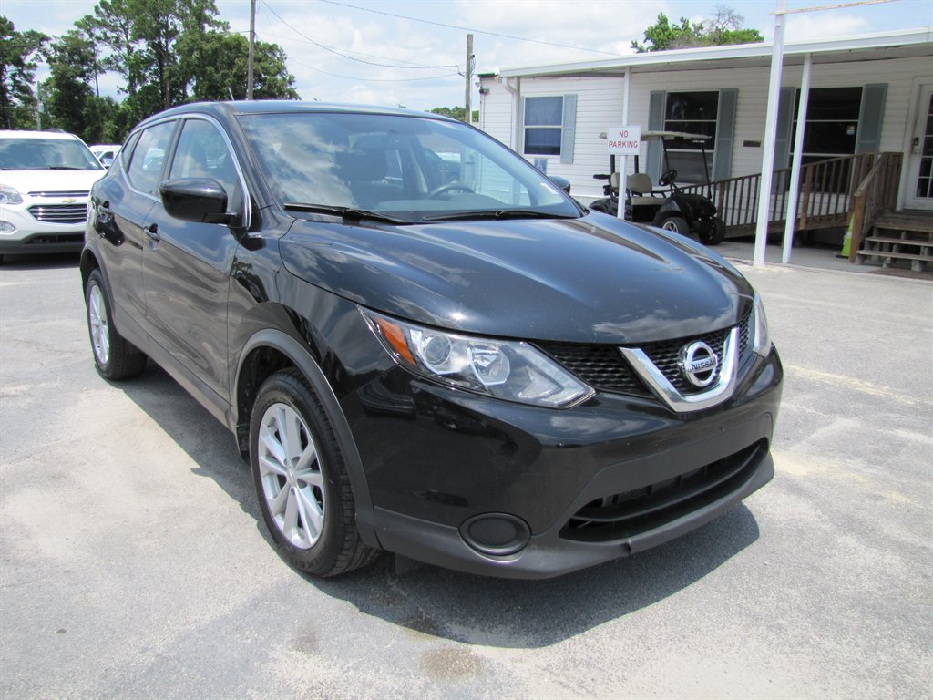 2018 Nissan Rogue - $11,995