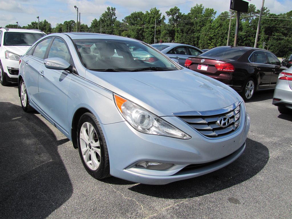 2013 Hyundai Sonata - $9,995