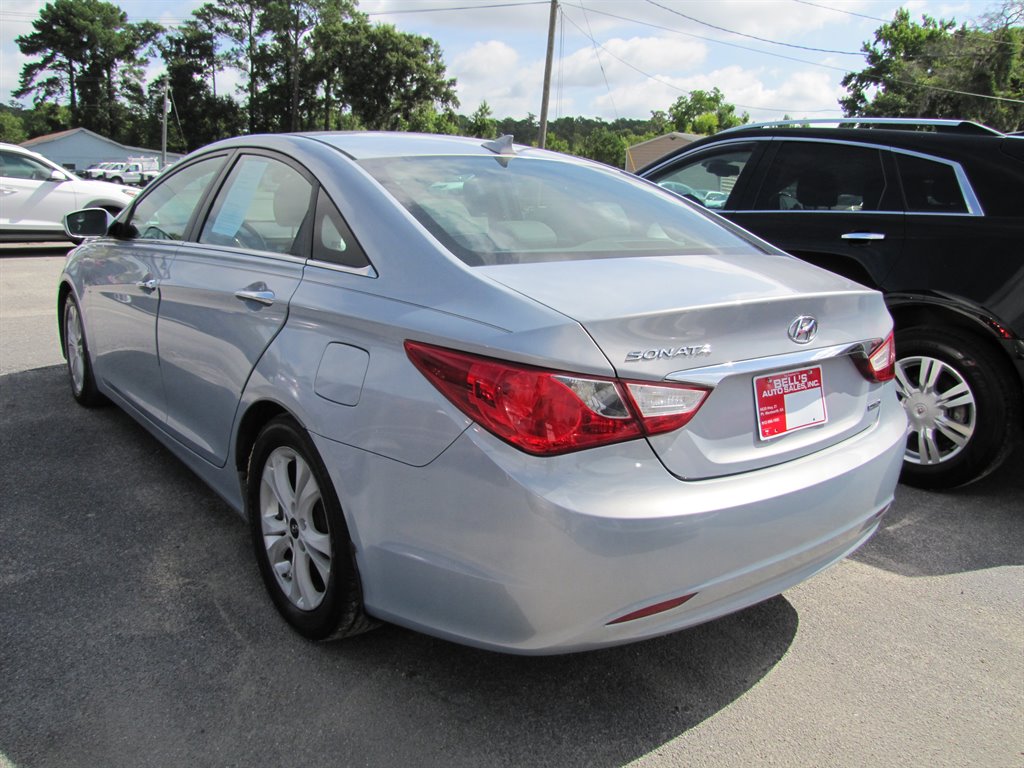 2013 Hyundai Sonata - $9,995