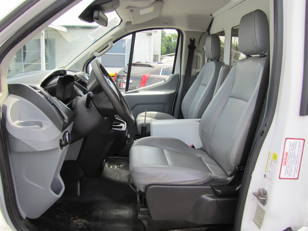 2016 Ford Transit - $17,995