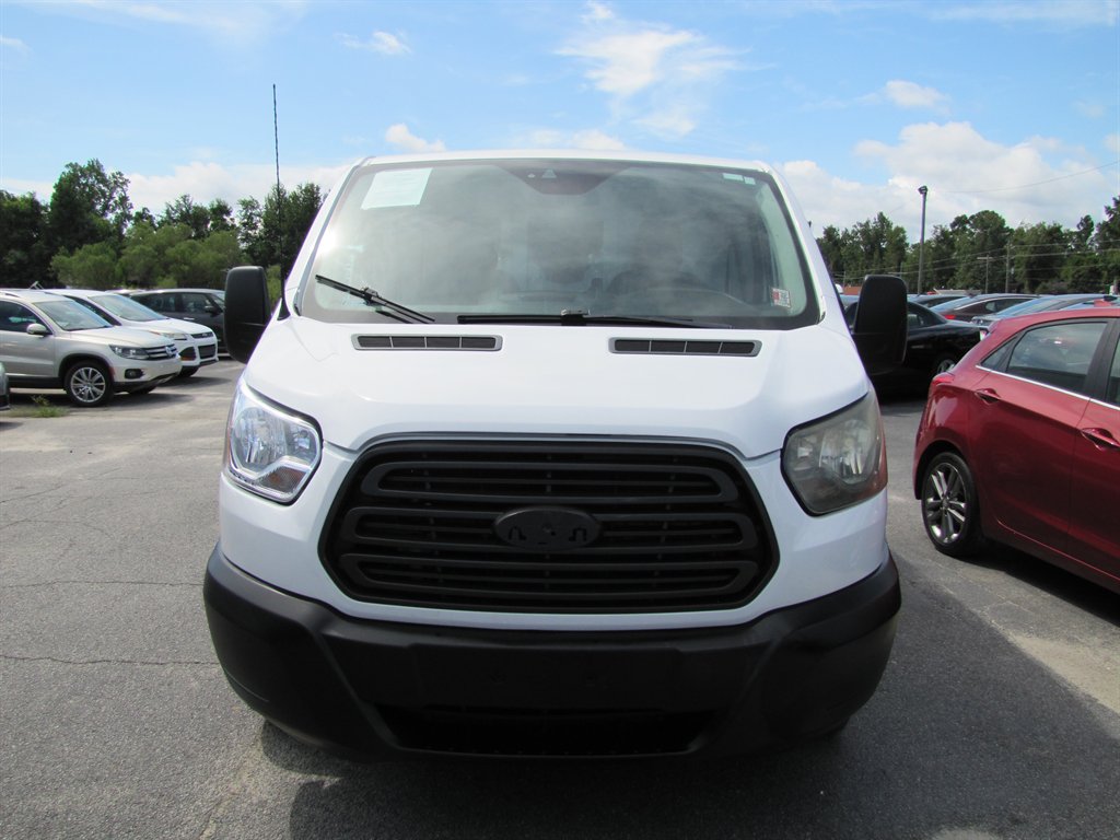 2016 Ford Transit - $17,995