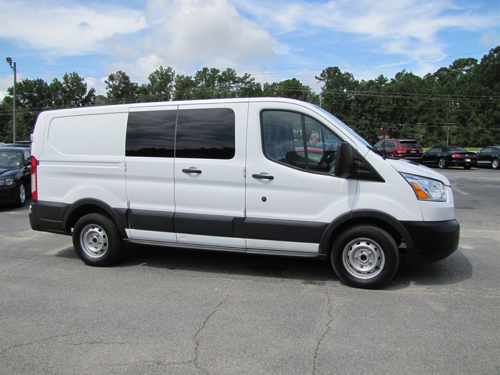 2016 Ford Transit - $17,995
