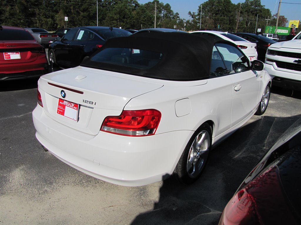 2012 BMW Legend 128i photo