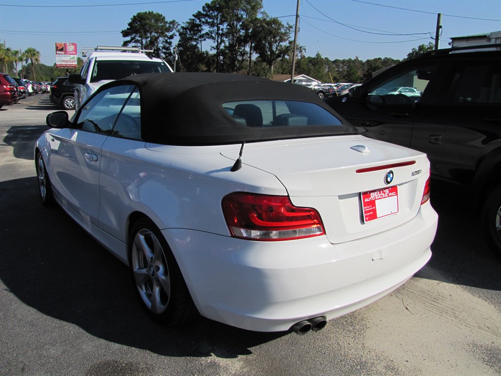 2012 BMW Legend 128i photo