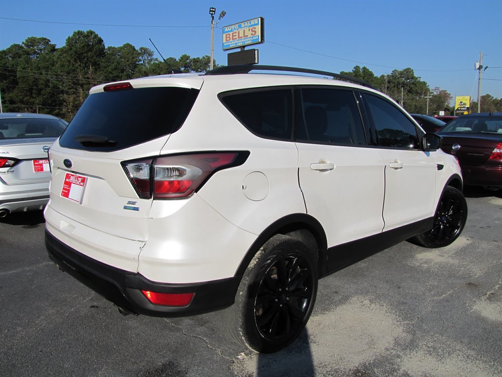 2018 Ford Escape - $12,995
