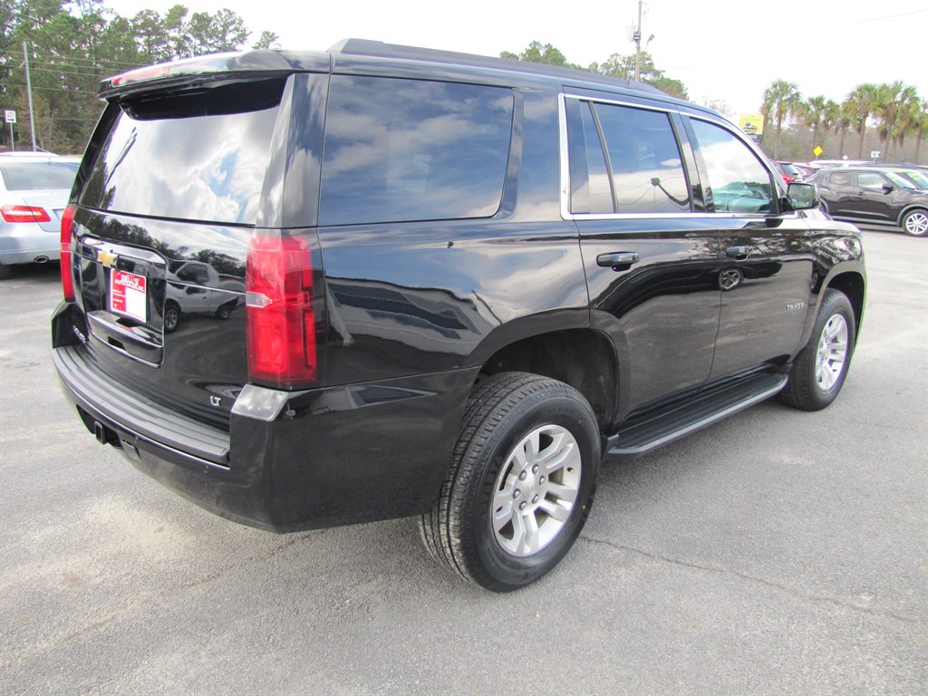 2019 Chevrolet Tahoe LT photo