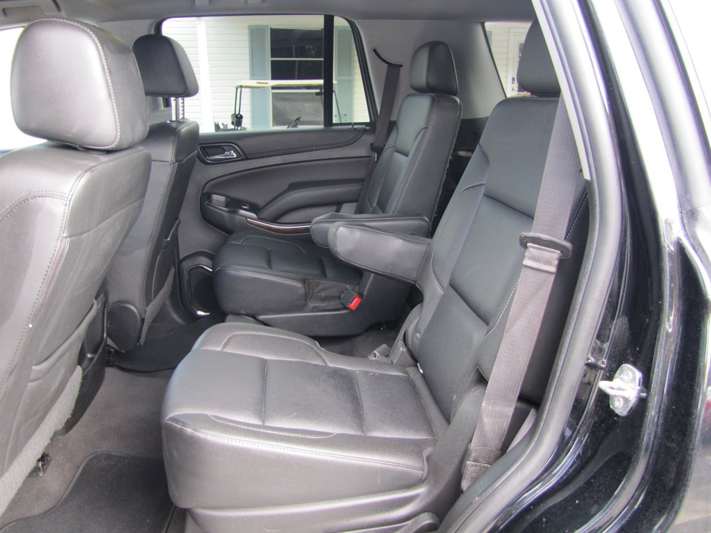 2019 Chevrolet Tahoe LT photo