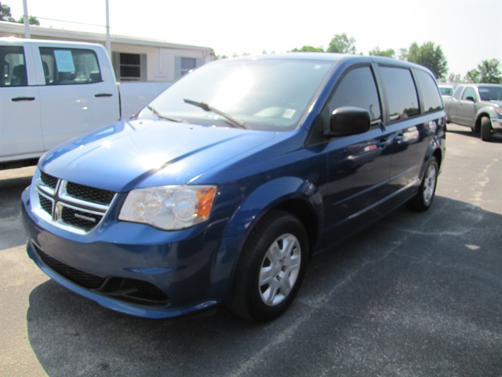 2011 Dodge Grand Caravan - $7,995