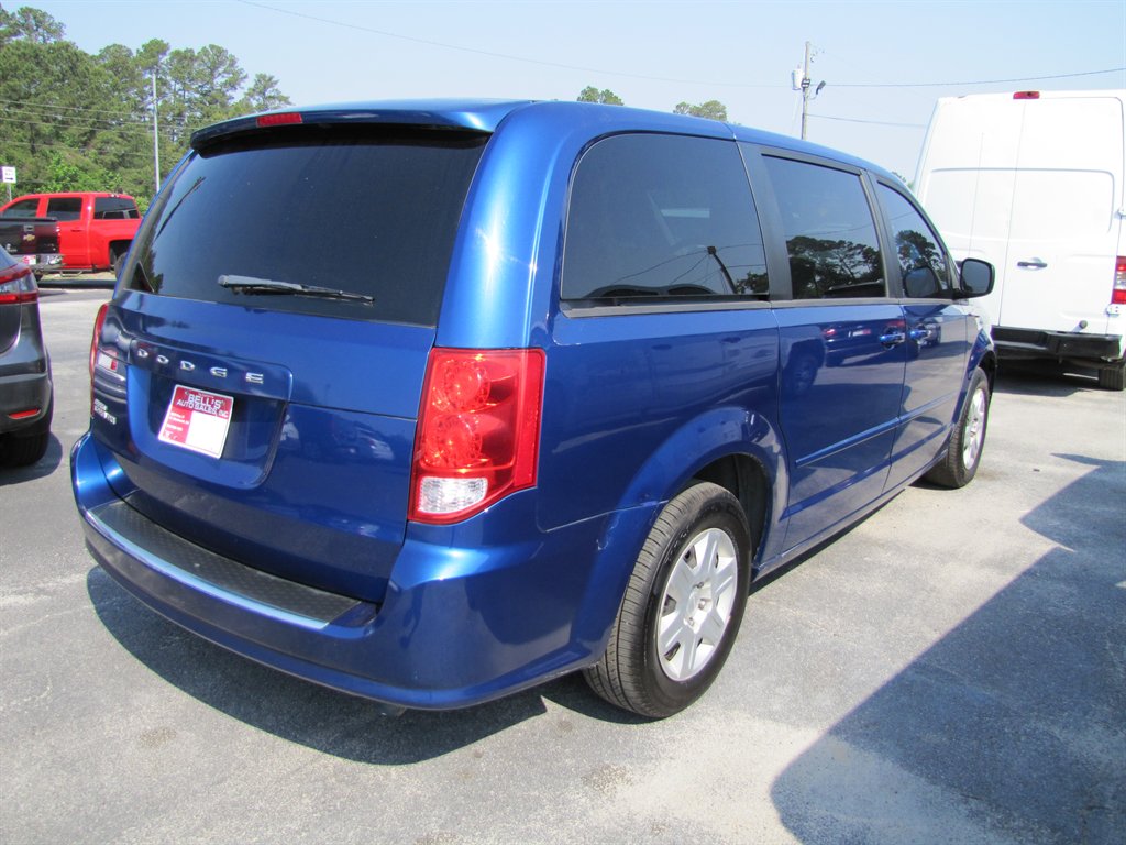 2011 Dodge Grand Caravan - $7,995
