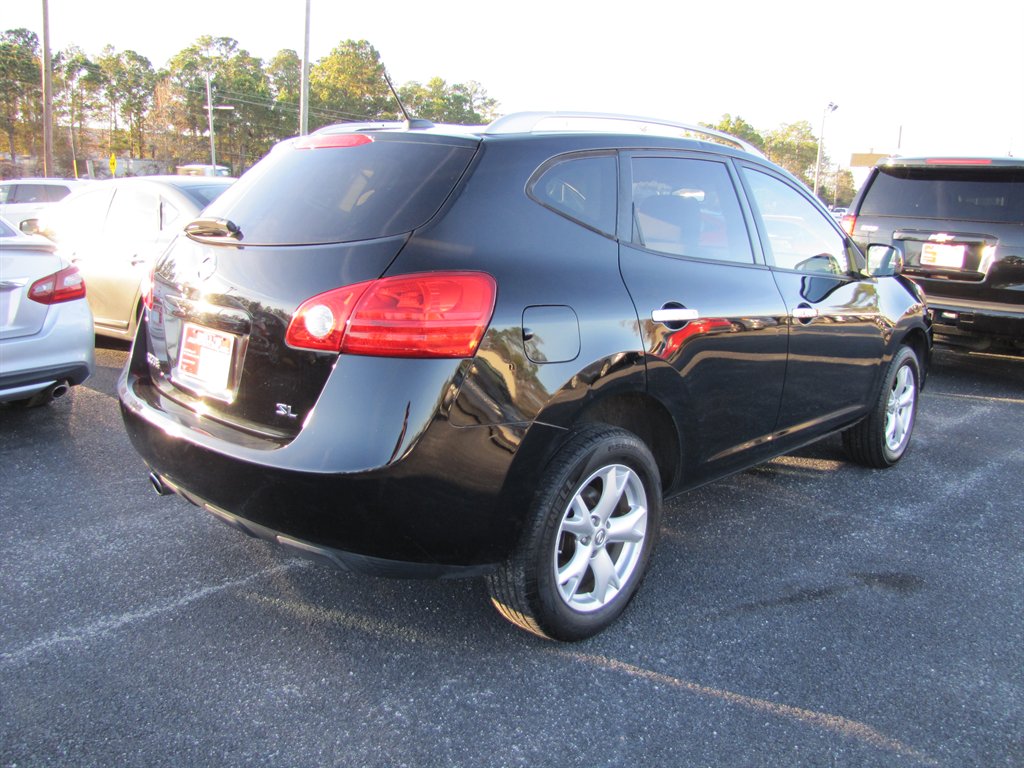 2010 Nissan Rogue SL photo