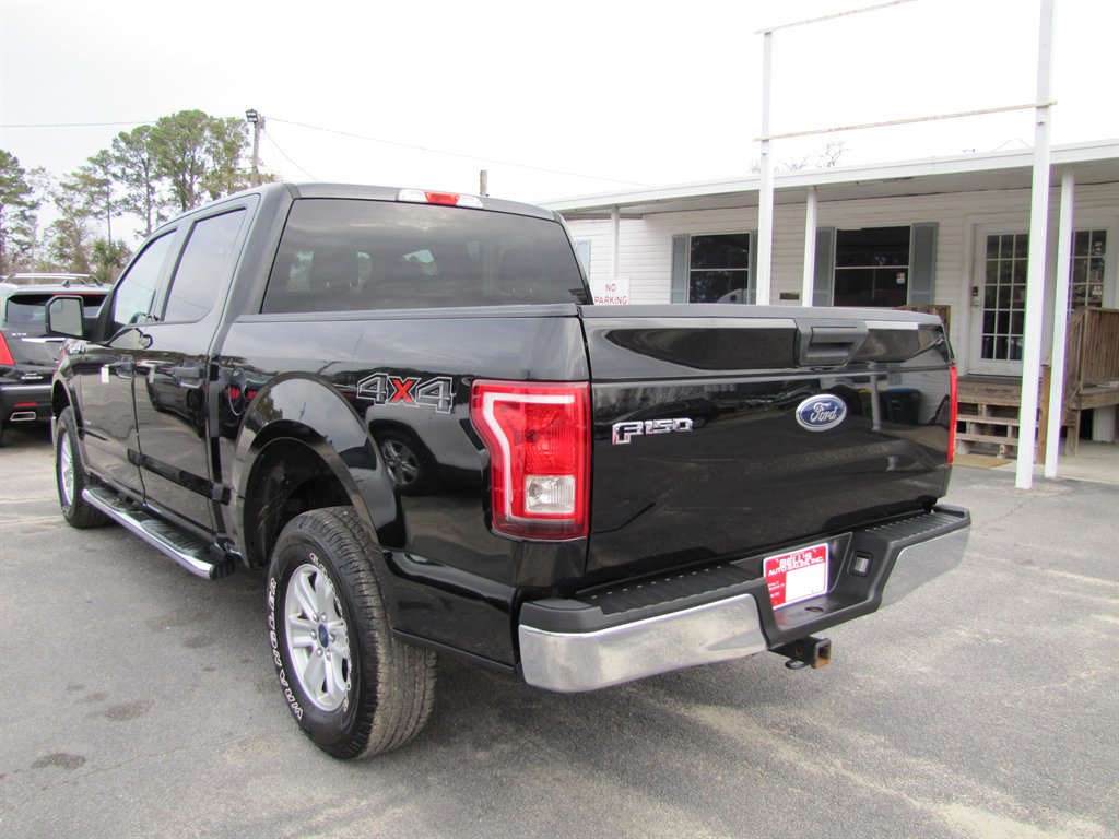 2016 Ford F150 XLT photo