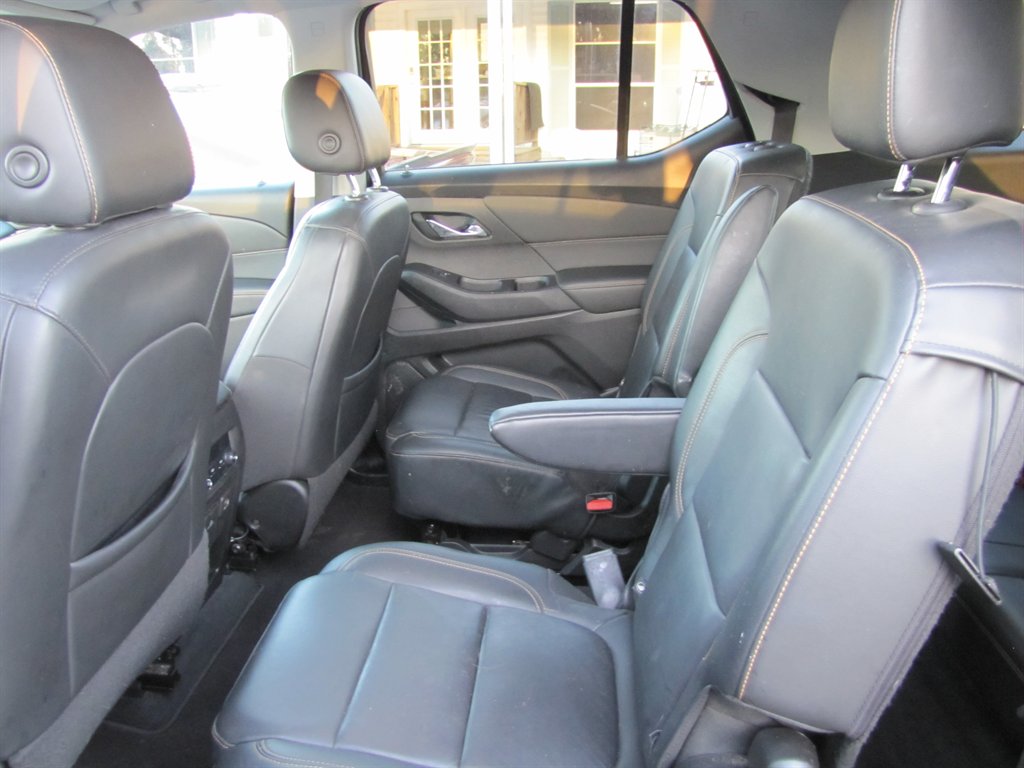 2021 Chevrolet Traverse 3LT photo
