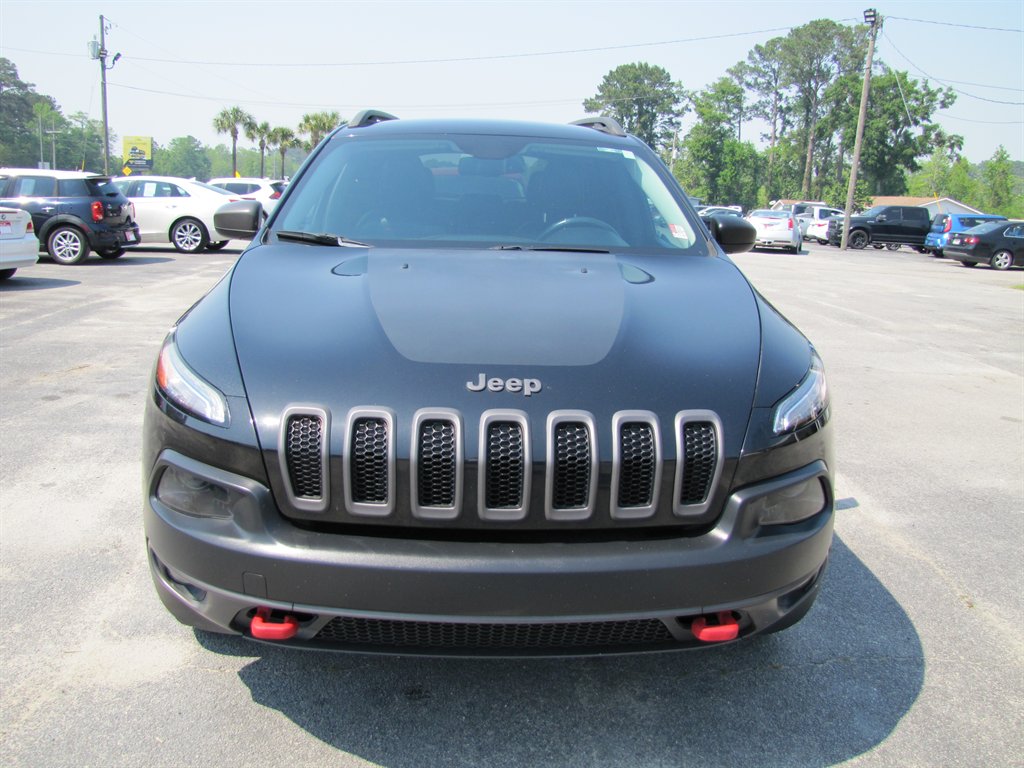 2015 Jeep Cherokee Trailhawk photo