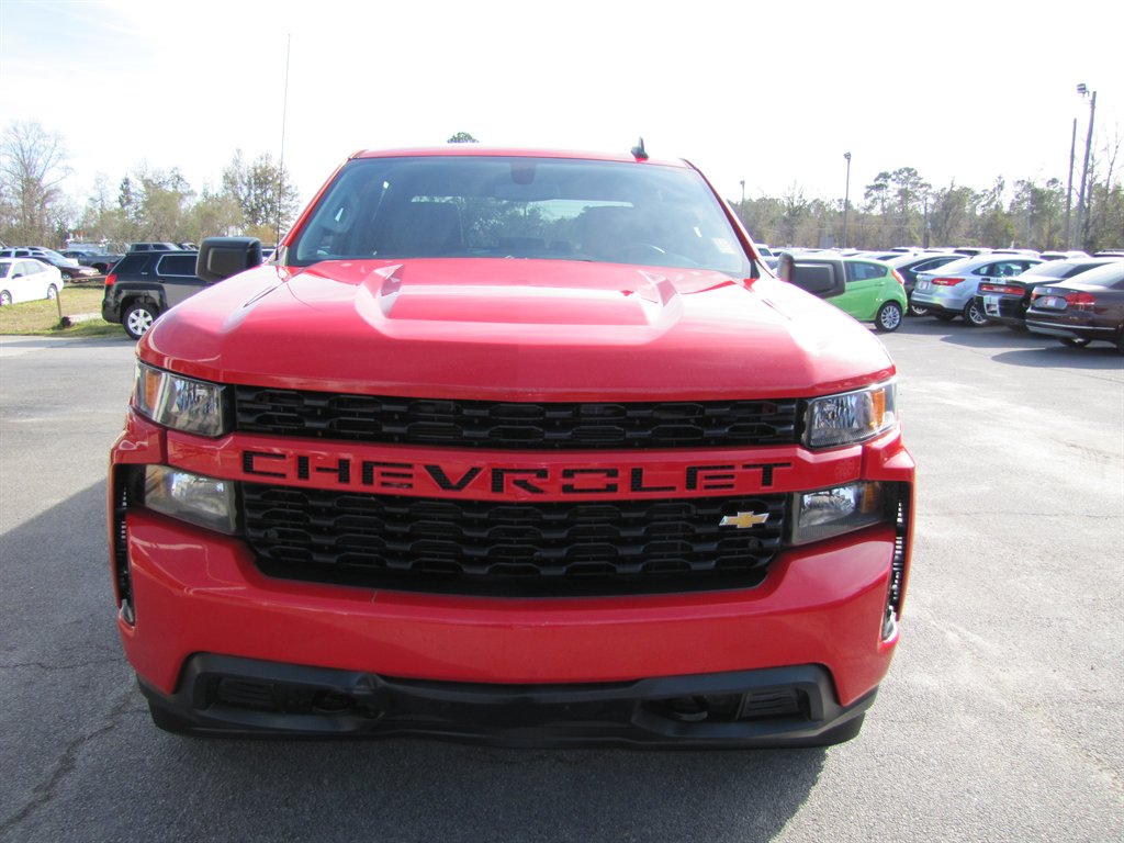 2020 Chevrolet Silverado 1500 Custom photo