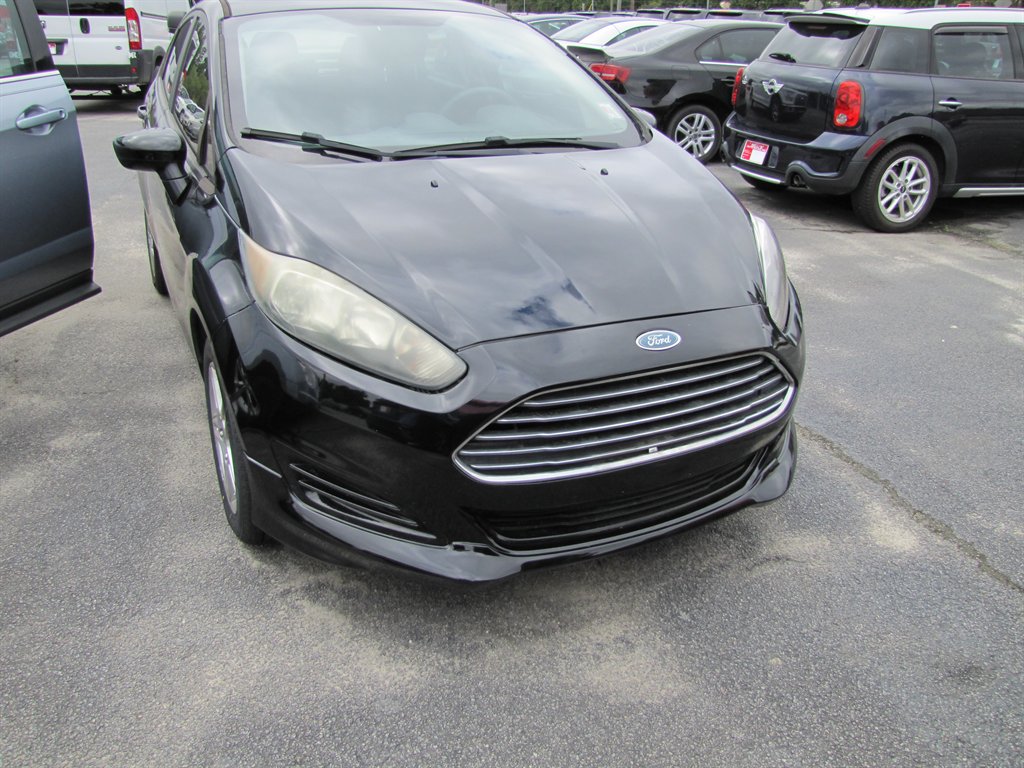 2017 Ford Fiesta - $7,995