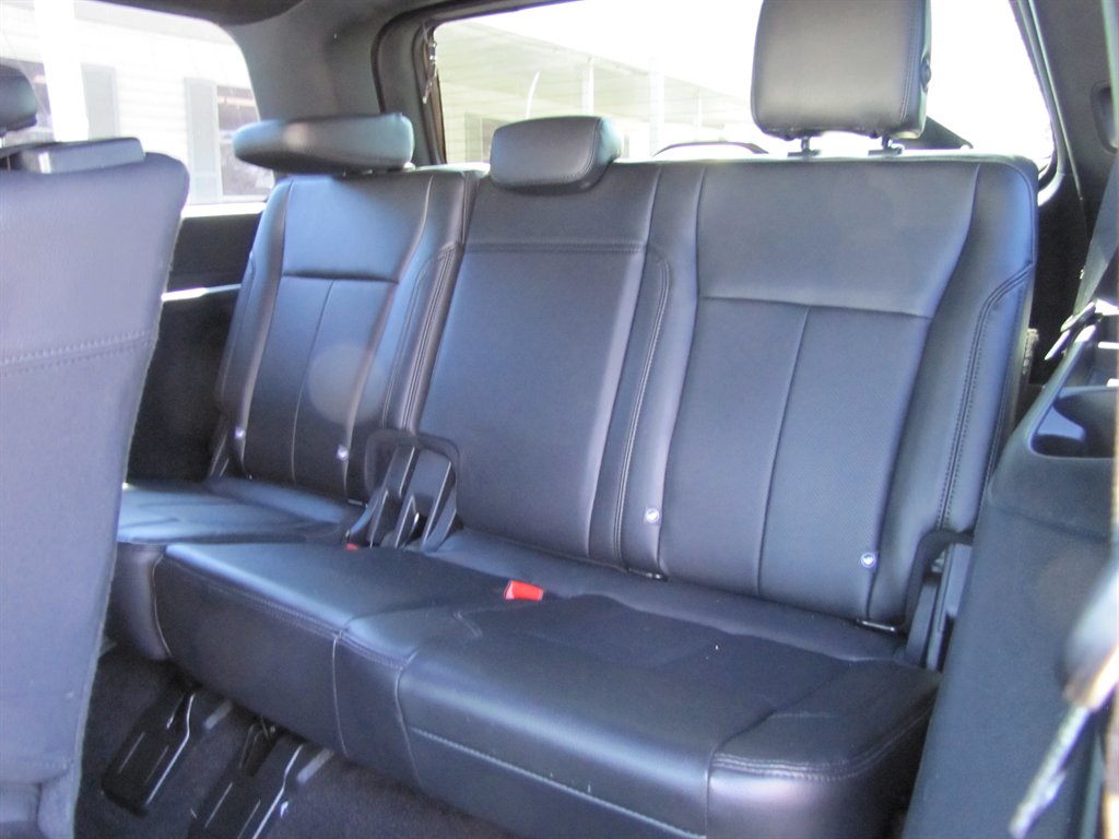 2019 Ford Expedition XLT photo