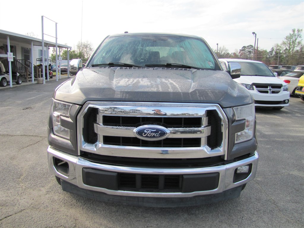 2017 Ford F150 XLT photo