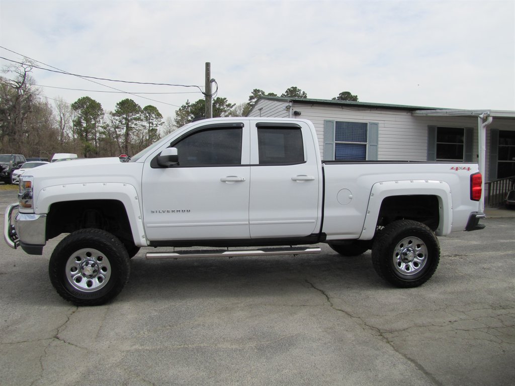 2016 Chevrolet Silverado 1500 LT photo