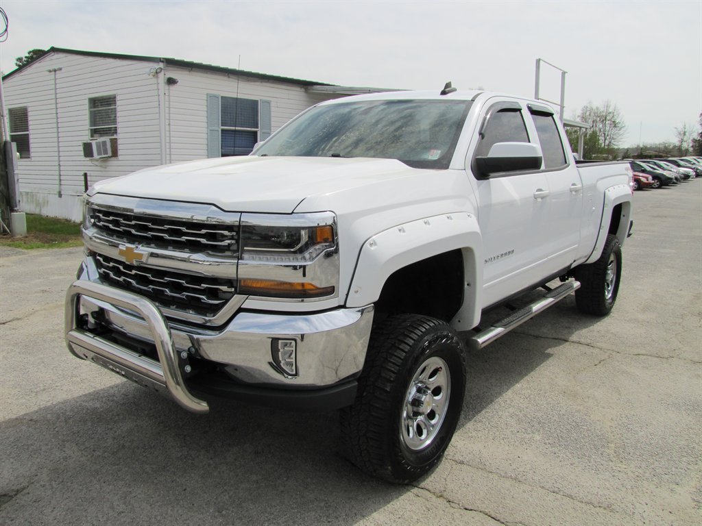 2016 Chevrolet Silverado 1500 LT photo