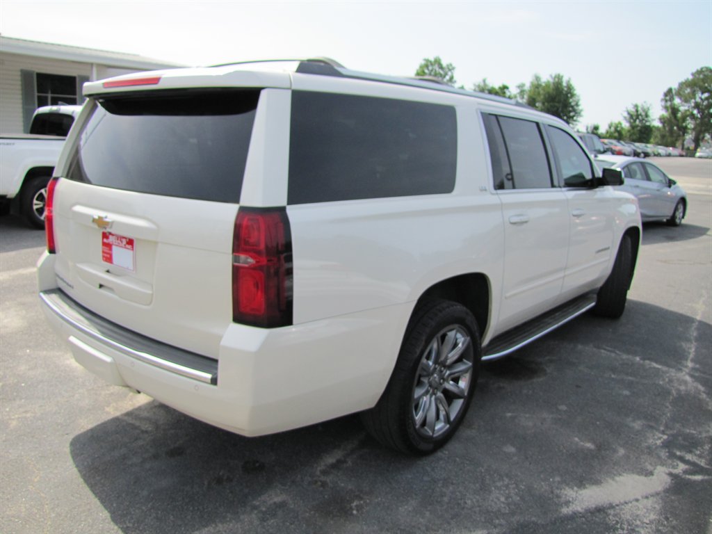 2015 Chevrolet Suburban LTZ 1500 photo