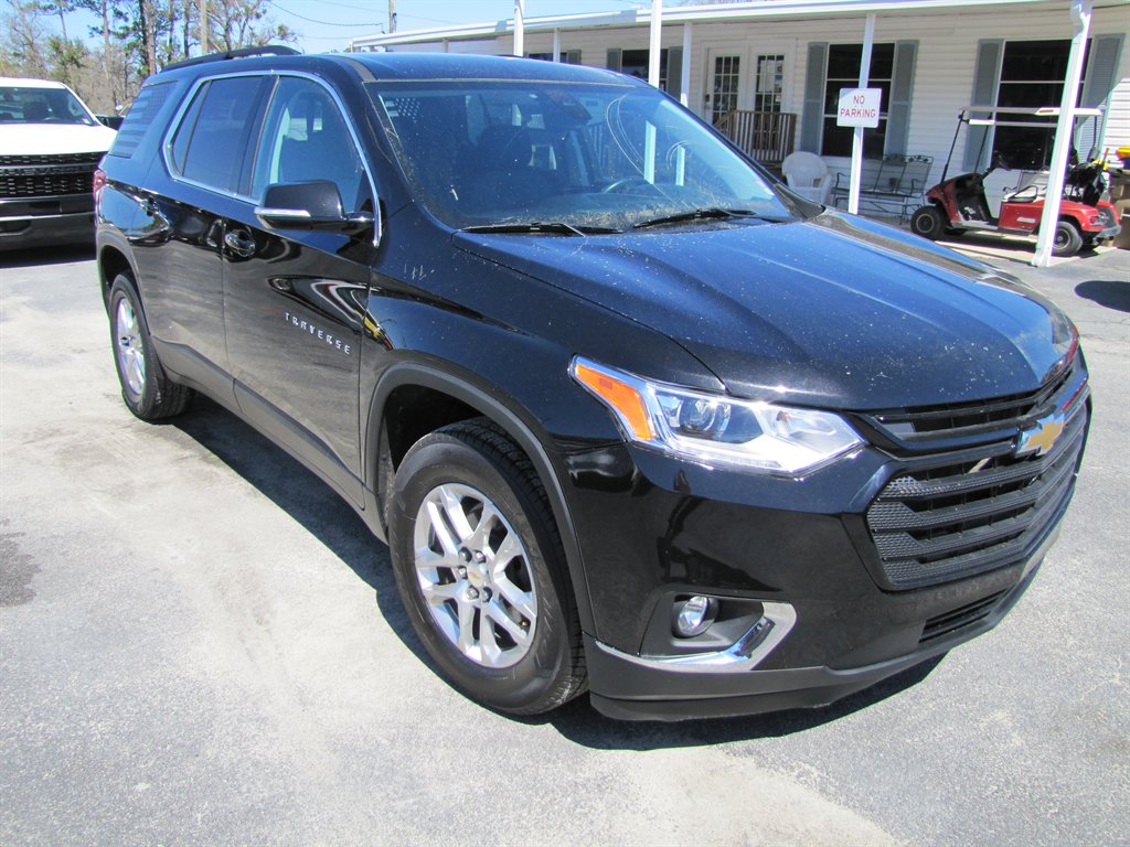 2020 Chevrolet Traverse LT photo