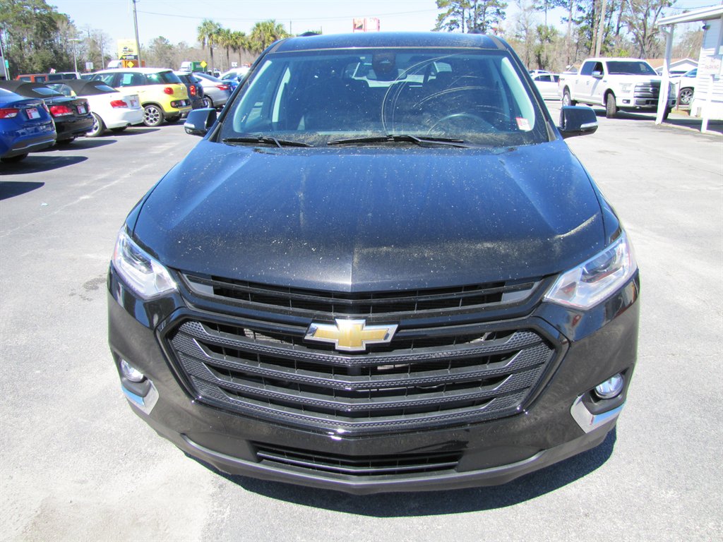 2020 Chevrolet Traverse LT photo