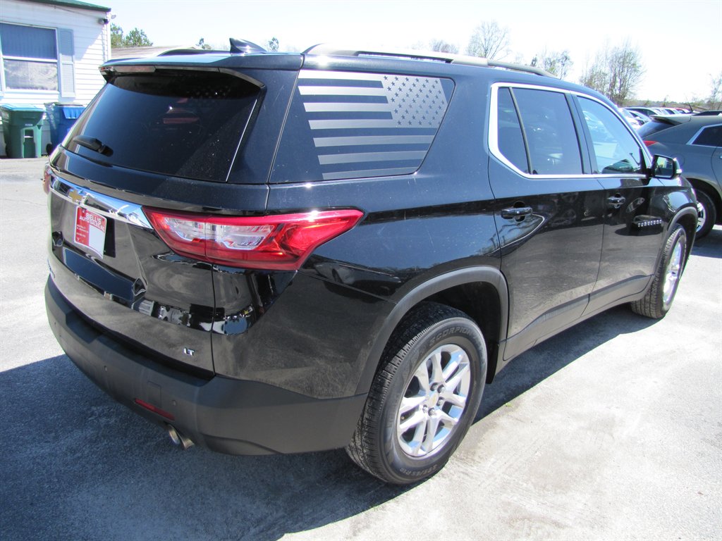 2020 Chevrolet Traverse LT photo