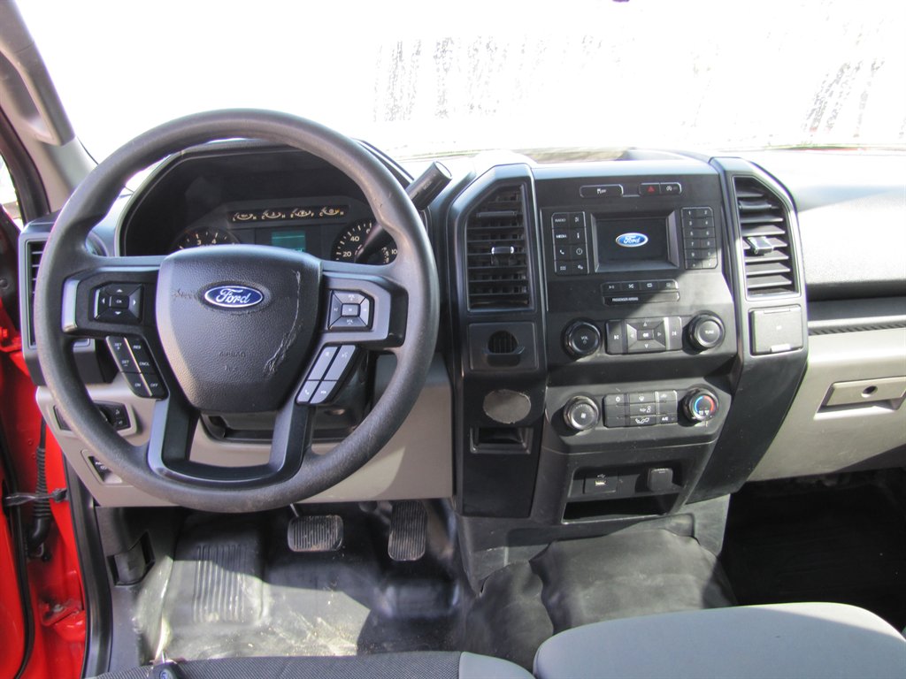 2019 Ford F150 XL photo
