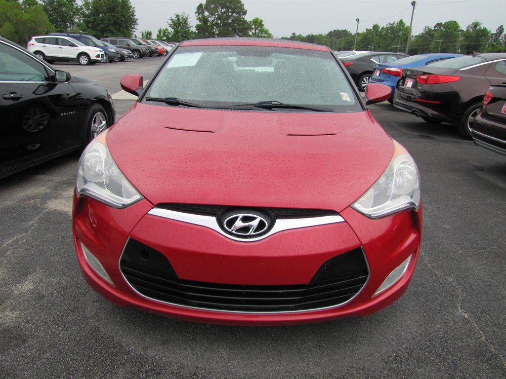 2013 Hyundai Veloster photo