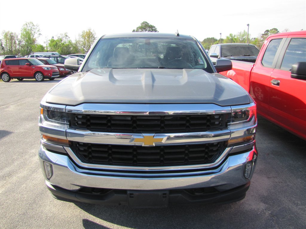 2017 Chevrolet Silverado 1500 LT photo