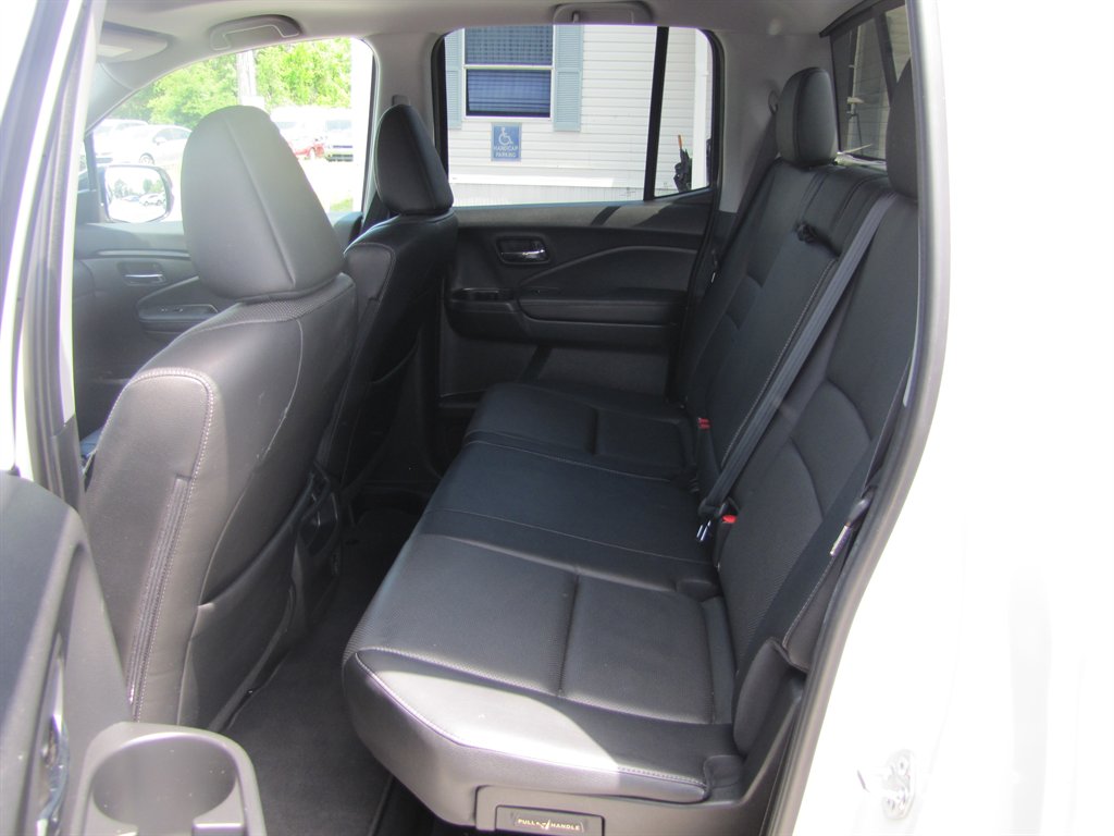 2018 Honda Ridgeline - $18,995